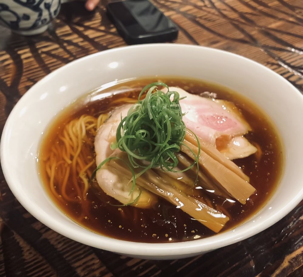 rkc6128yt's tweet photo. 中華そばビート

中華そば 

おいしいラーメン食べながら楽しい会話、最高だわ😆👍🏻‼️

#中華そばビート https://t.co/XT9GWpAHrt