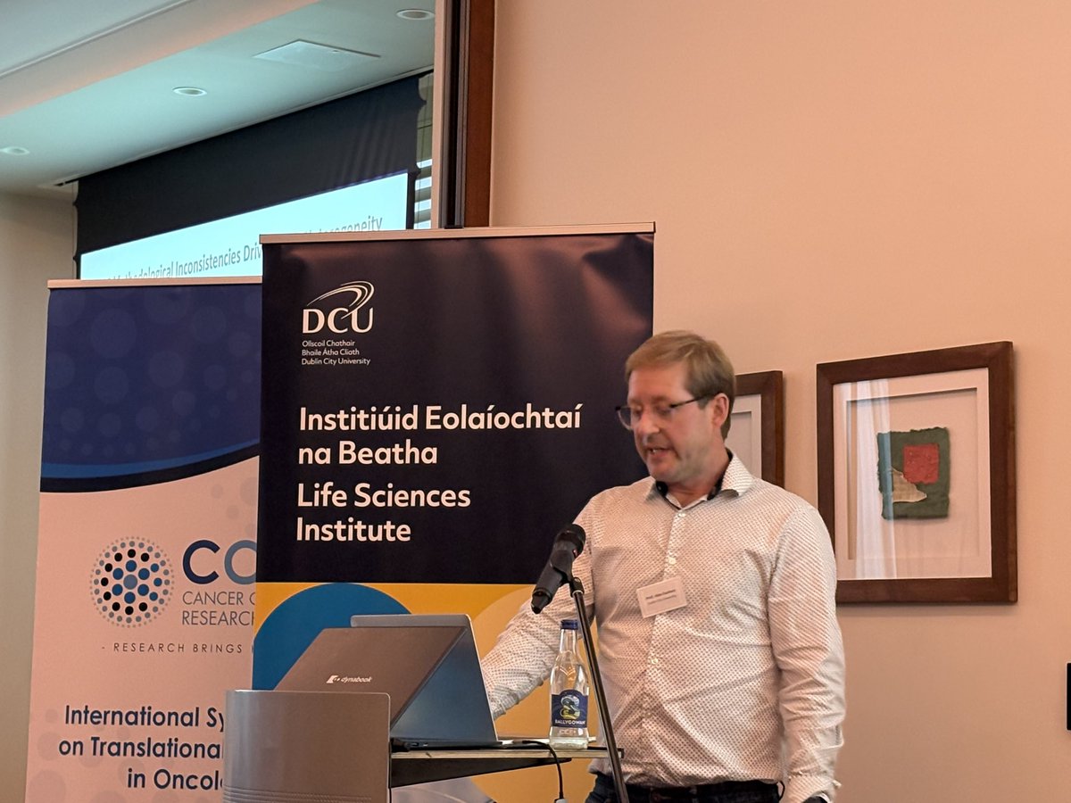 coileain's tweet photo. Prof Alex Eustace, DCU, presenting on noncoding mutations in breast cancer. #TransOncXIX @ProfJohnCrown @CCRTIreland @DCU_LSI @DCUFSH @DCU https://t.co/LaHRYo5KEp