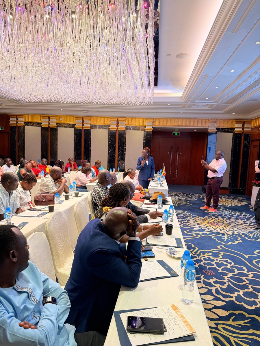 NazahEvents's tweet photo. She also highlighted the need to connect education with technology, industry and research as Uganda looks to create more value from its coffee, cocoa, minerals and other resources, while building globally competitive Ugandan brands.

#NazahDestinations https://t.co/ScJeUvGlIz