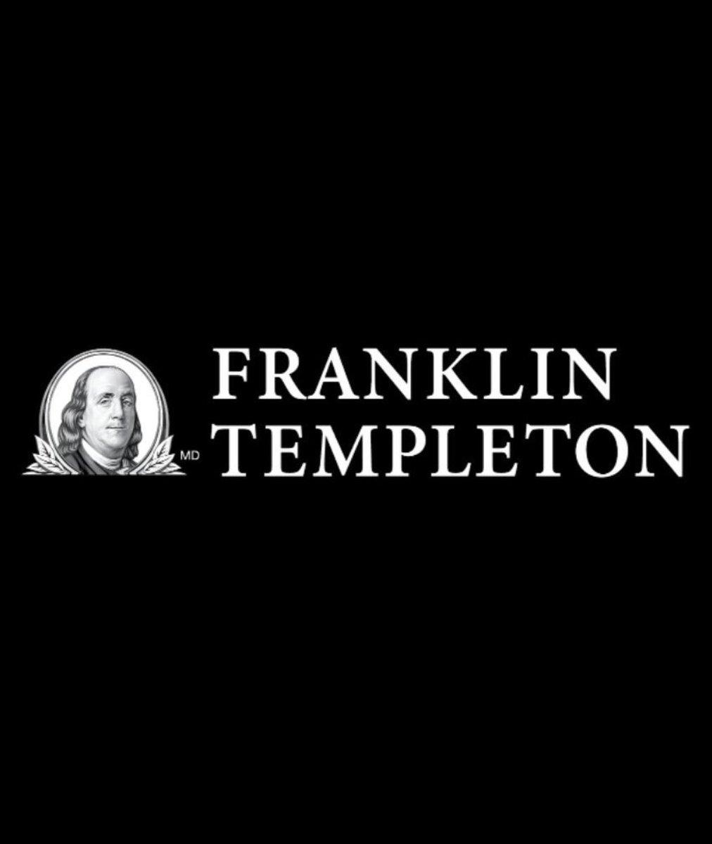 AshCrypto's tweet photo. MASSIVE: 🇺🇸 $1.8 Trillion Franklin Templeton’s crypto head says crypto is entering a new bull cycle. https://t.co/4sifQuSNpr
