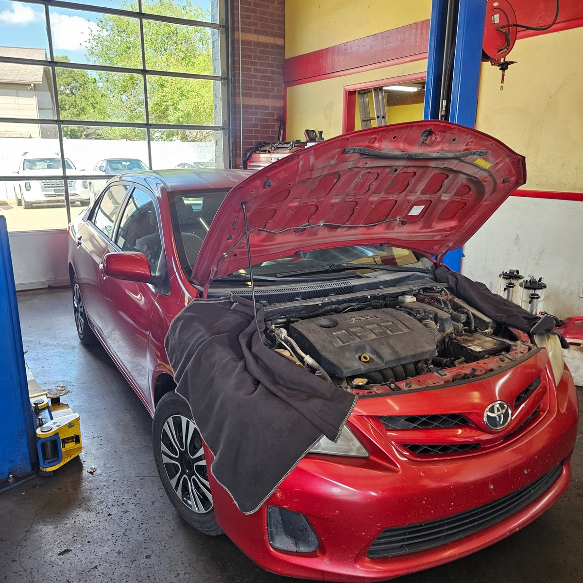 TheGarageTulsa's tweet photo. Winter is right around the corner, get your #Toyota winter ready! #Tulsa #BrokenArrow #Oklahoma https://t.co/ogurOoVfsv