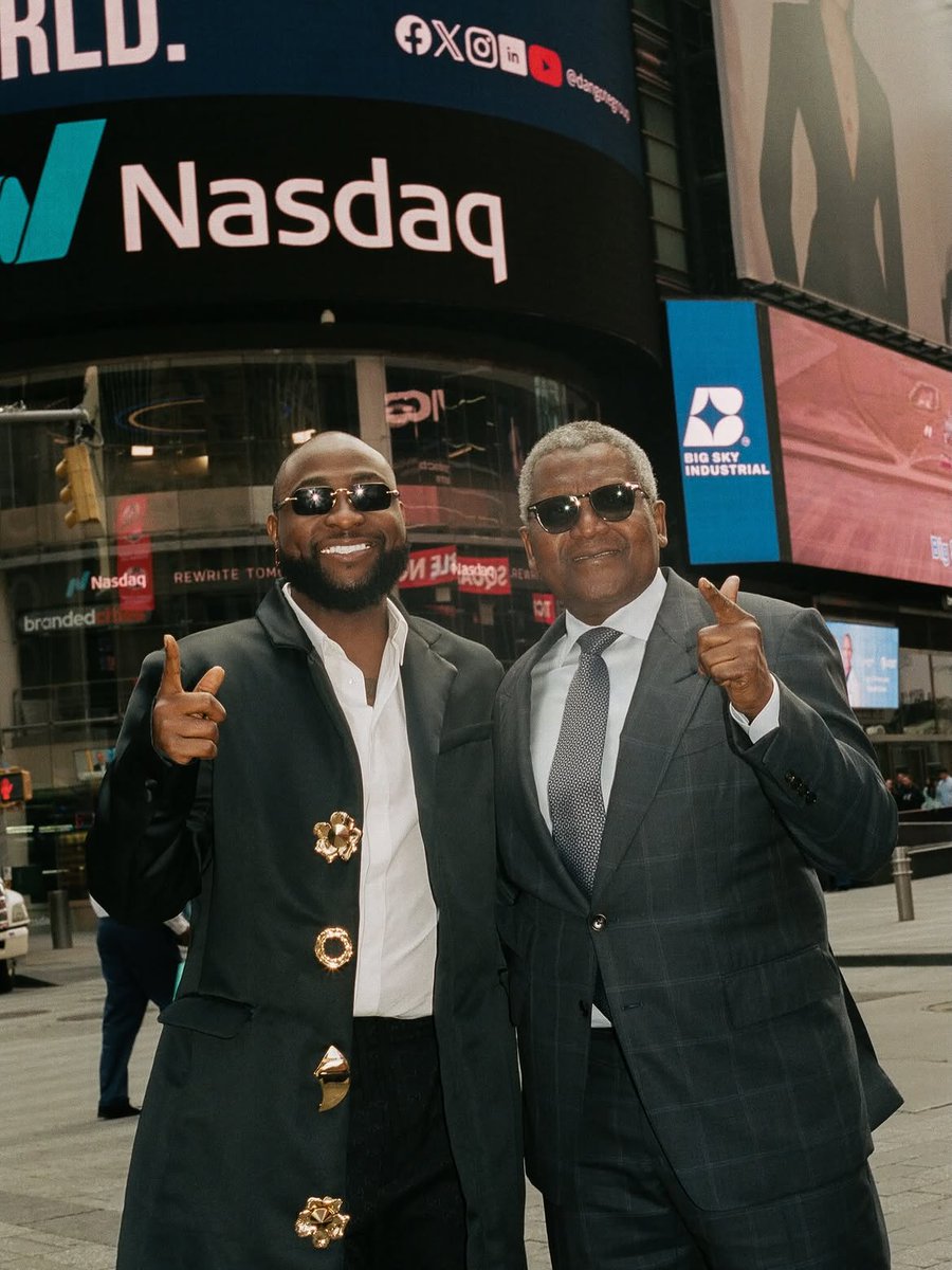No__dulling's tweet photo. Billionaires 🥹 

@davido @AlikoDangote ♥️ https://t.co/zh435RbWQg