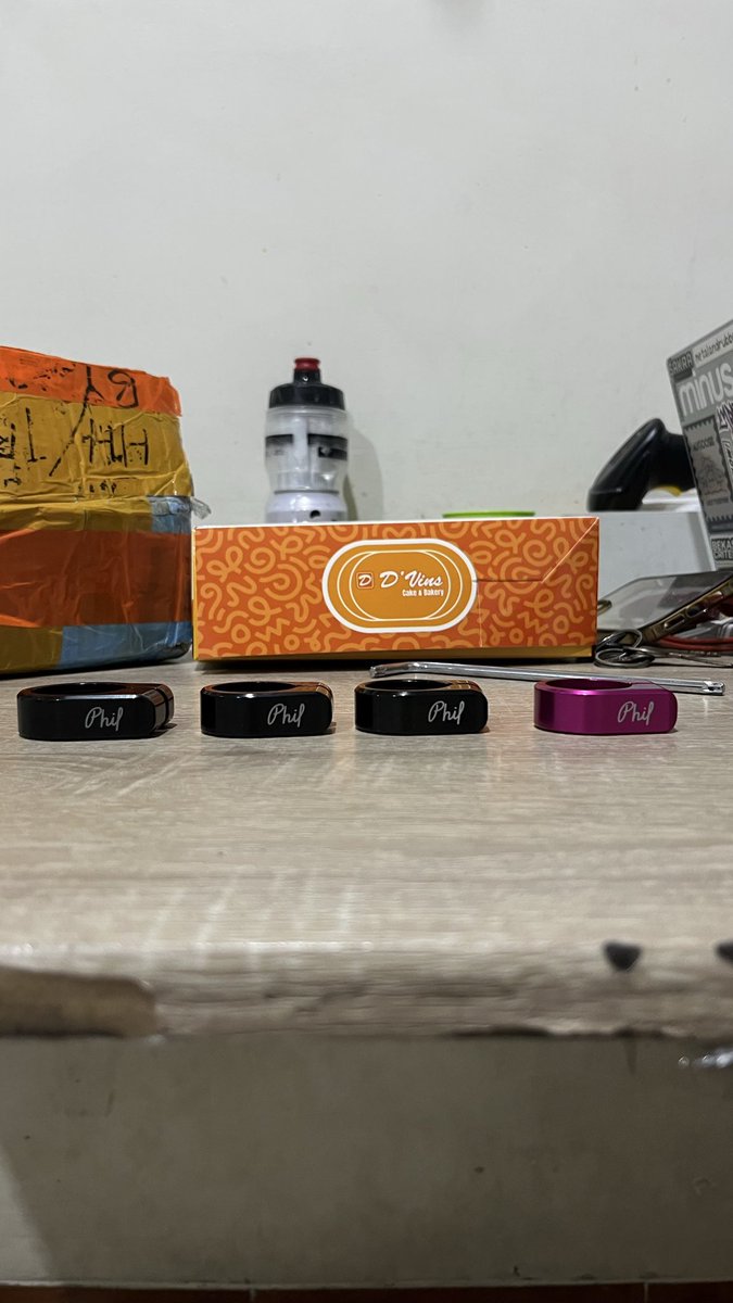ghost_bintang's tweet photo. WTS SEATCLAMP PHILL
31.8 buat 27.2. 3
34.9 buat 31.6 1
yuk yang mau
#fnfjb https://t.co/V7UBfsmAvt