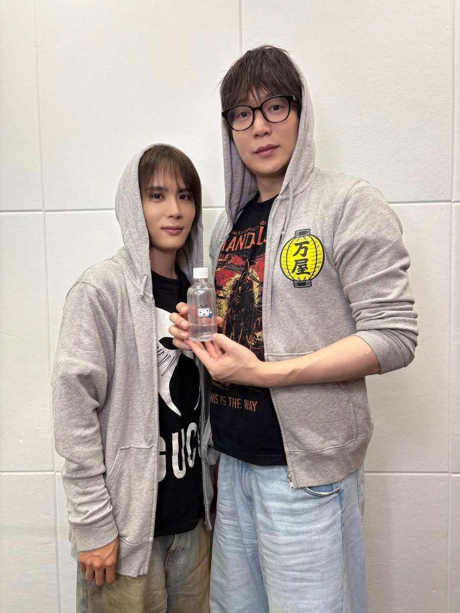 official_yuta14's tweet photo. 「よろず屋樋口」#10

ありがとうございました！

国のクイズお互いの煽り合い最高でした！
カウンタック！！！！！ https://t.co/cp3y86OIBD