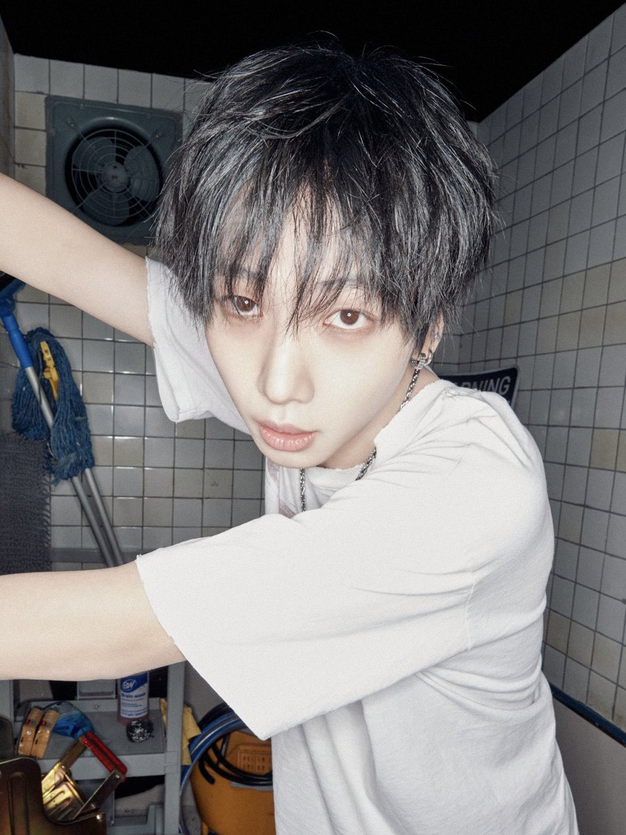 amnesiag9's tweet photo. 흐에…… https://t.co/NmG306Yf1Y