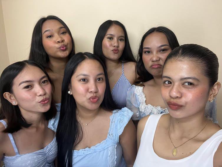 adhara_h07's tweet photo. Serving blue looks with my other dimension 🎀 💙 https://t.co/RMImvrPzvi