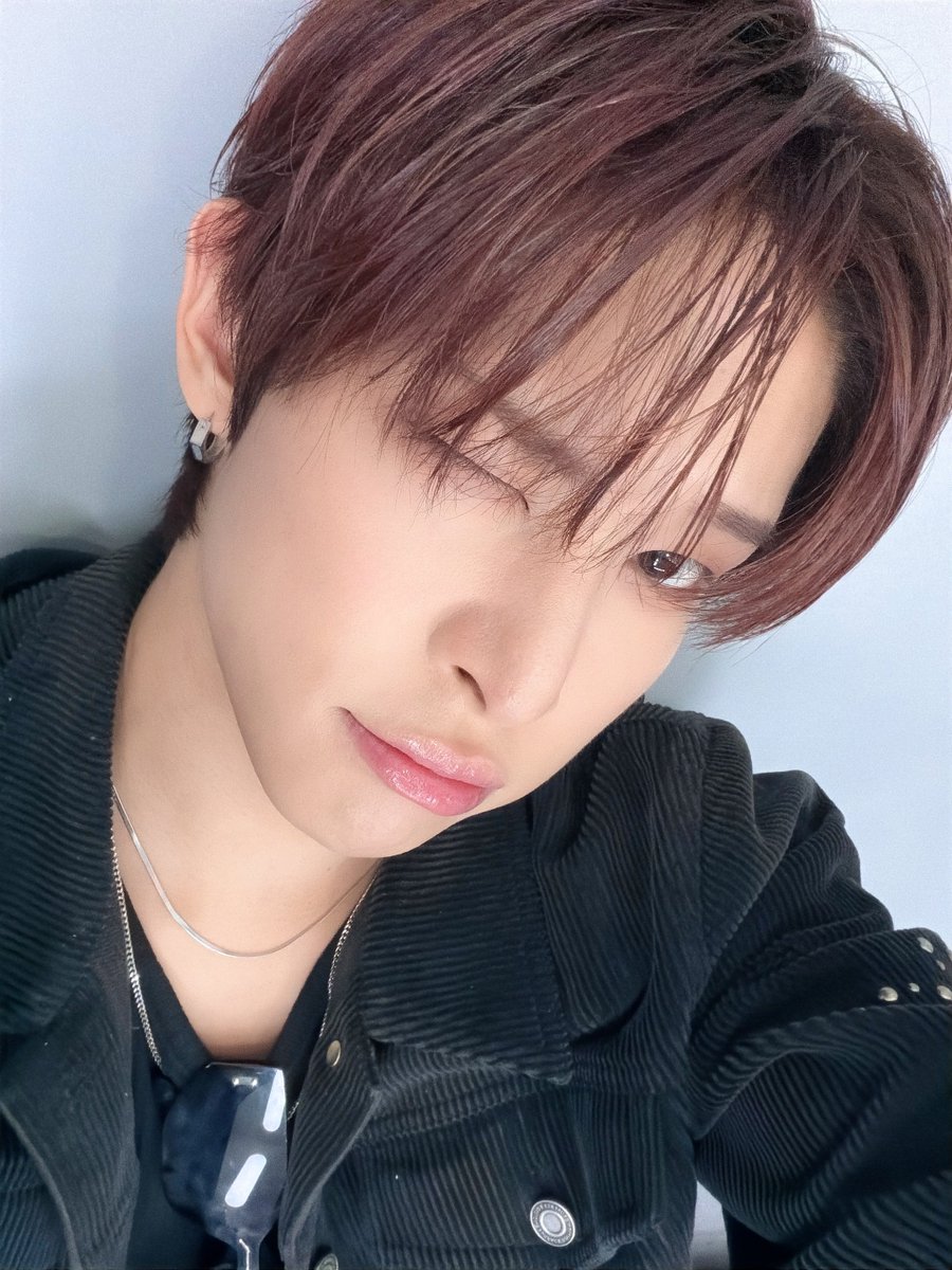 TRENDZ_OFFCL's tweet photo. [#리온] 마이쩡

#FROM_TRENDZ #TO_FRIENDZ #TRENDZ #트렌드지 https://t.co/LUC8c9EC5f