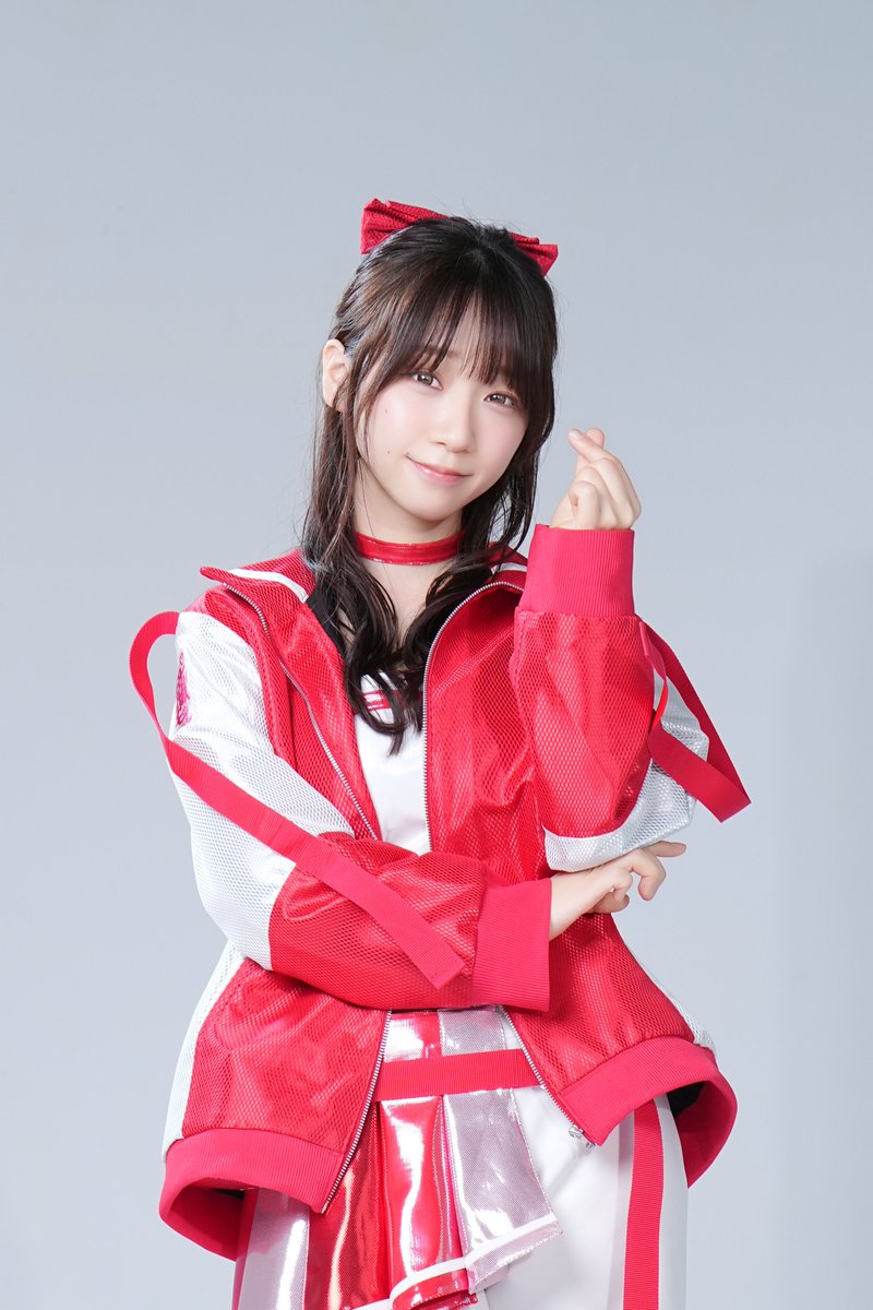 iorimoe_five's tweet photo. 📢 重大告知｜10月1日(木)11時〜 

公式グッズ『伊織もえ パーフェクトきゅるんセット』
プレミアムバンダイから発売決定！🥳✨

超ハイクオリティで、たくさんの限定カードも！🃏✨
受注販売ですが、数量に限りがあるので欲しい方は絶対にお申し込みを忘れずにね、な！👀✨

#ユニアリ #UNIONARENA https://t.co/2qB11uRXiv