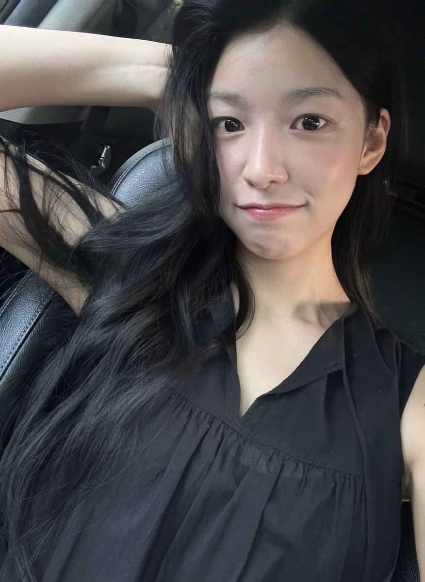 bmurxin's tweet photo. 헉 ………/// https://t.co/NUEbX0by8I
