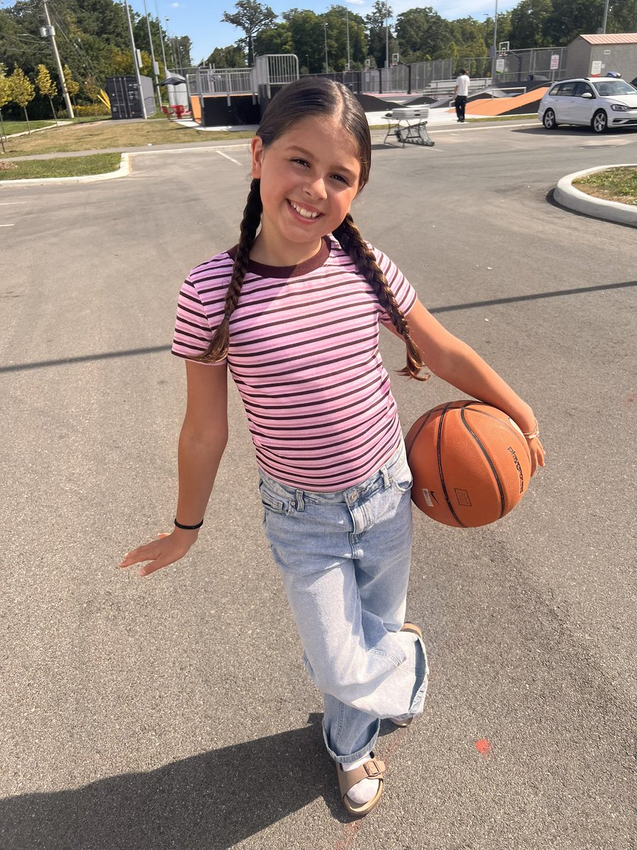 AngiesModels's tweet photo. Big shoutout to our superstar Maisyn! For booking a National TV commercial this week!  “The clients seemed obsessed and actually made a comment that she was “the star of the week and became their go-to!” 

#AMTI
#AMTITalent
#actor
#commercial 

Toronto • Ottawa • Montreal • LA https://t.co/JcWyGteB6p
