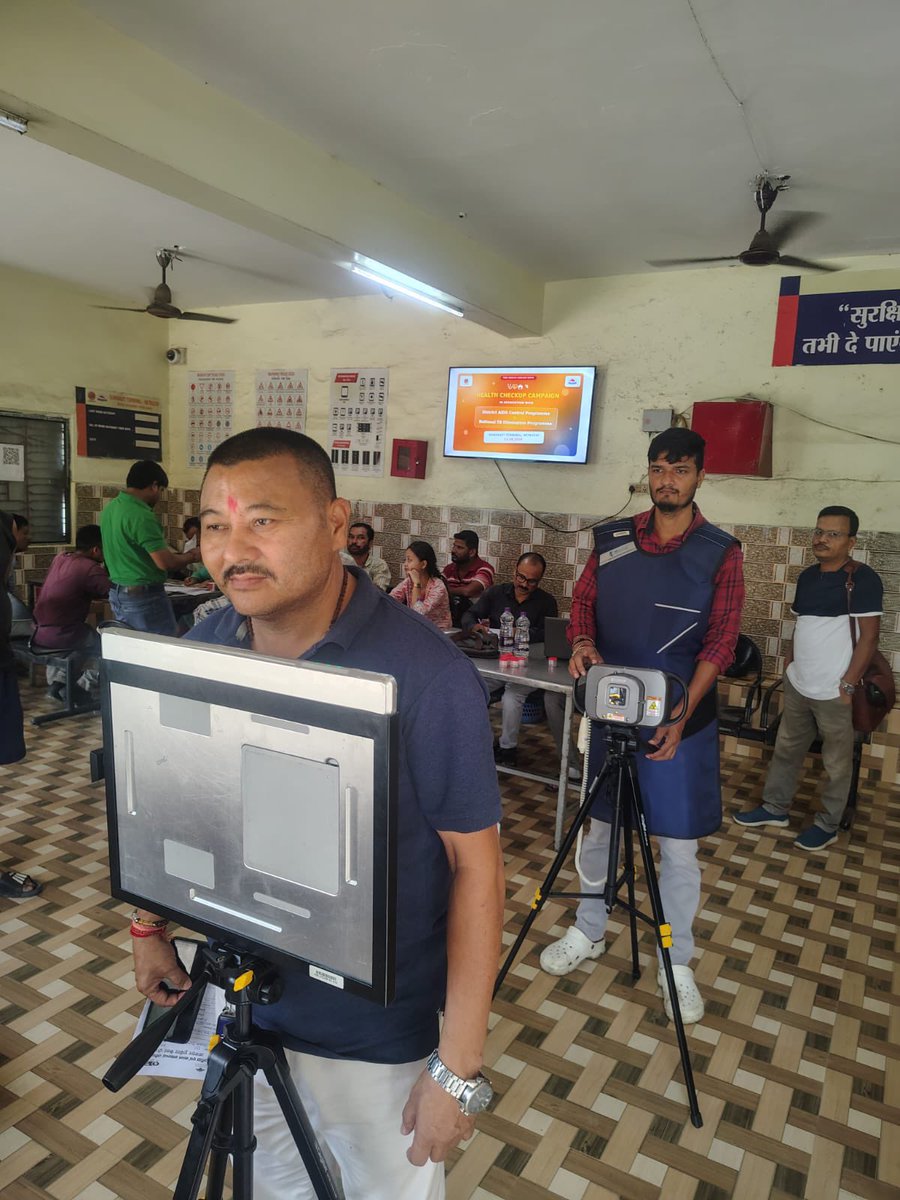 MetroNhm's tweet photo. An awareness cum Health Check-up camp was conducted at Betkuchi Terminal (IOCL), KamrupMetro for transport workers. 

84 participants availed services including HIV/Syphilis testing, NCD screening, eye check-up, chest X-ray, sputum collection and general health check-up. https://t.co/kdiZIOGmJB