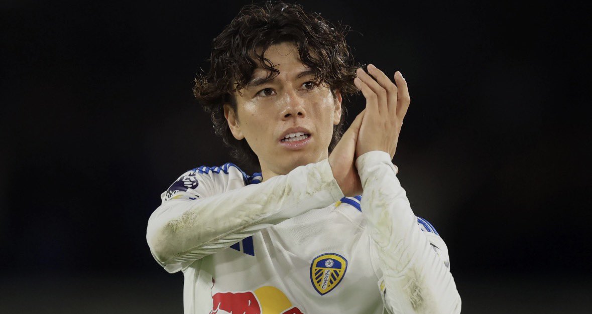 Leeds_Centre's tweet photo. Ao Tanaka came off the bench in the 77th minute, playing a total of 13 minutes in Japan’s 3-1 victory over Uruguay. 🇯🇵

#LUFC https://t.co/unk9HSmKQr