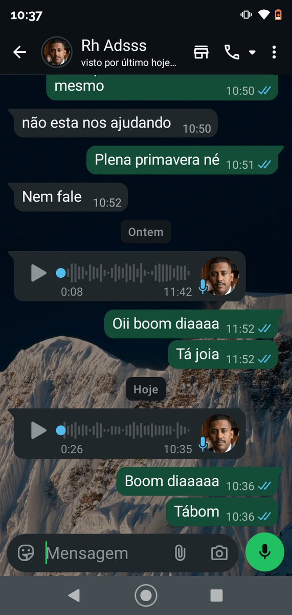 LucasMe66162335's tweet photo. Todo dia meu chefe me manda áudio avisando que vai atrasar e pede pra eu fazer sala na recepção........ Acho que mereço um vale https://t.co/tt0K74HOQL