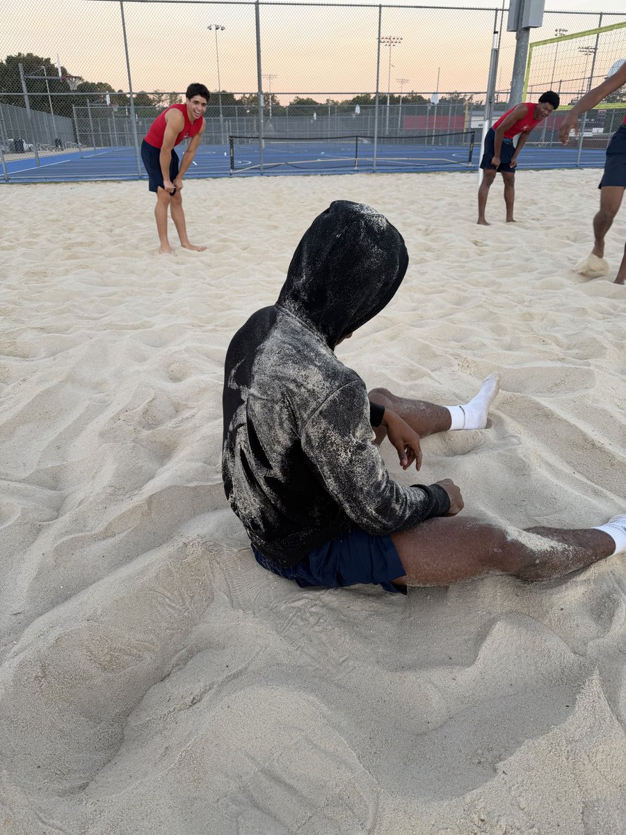 NWCC_MBK's tweet photo. Rangers competed in the sand early this morning! Great energy and competition! https://t.co/vpFW3oQVKm