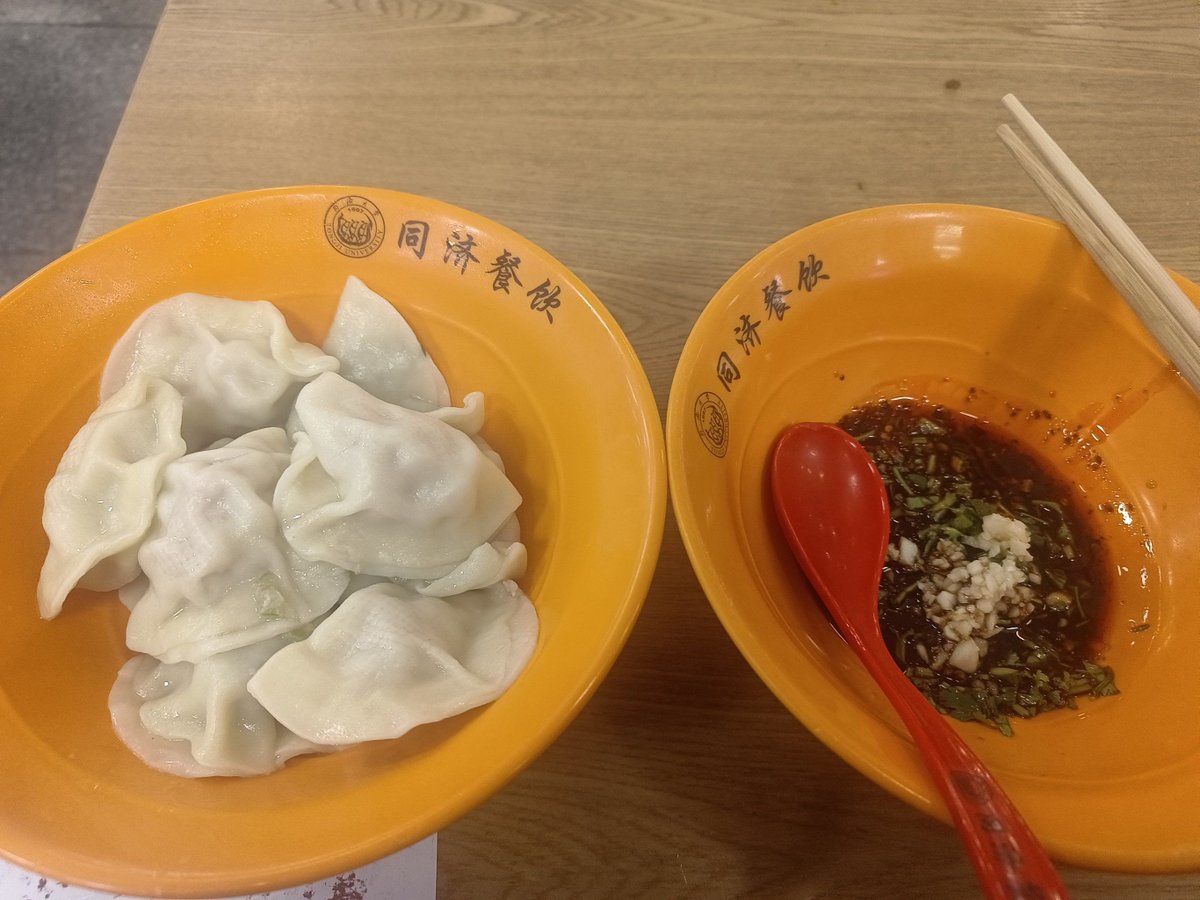 RustyNemet9m's tweet photo. Late night hunger hits, so I walk into the tiny street-side eatery. Steam curls from the hot ramen bowl, and the old chef smiles and passes me extra dumplings—simple warmth after a long day.， https://t.co/FPFkjUODN4