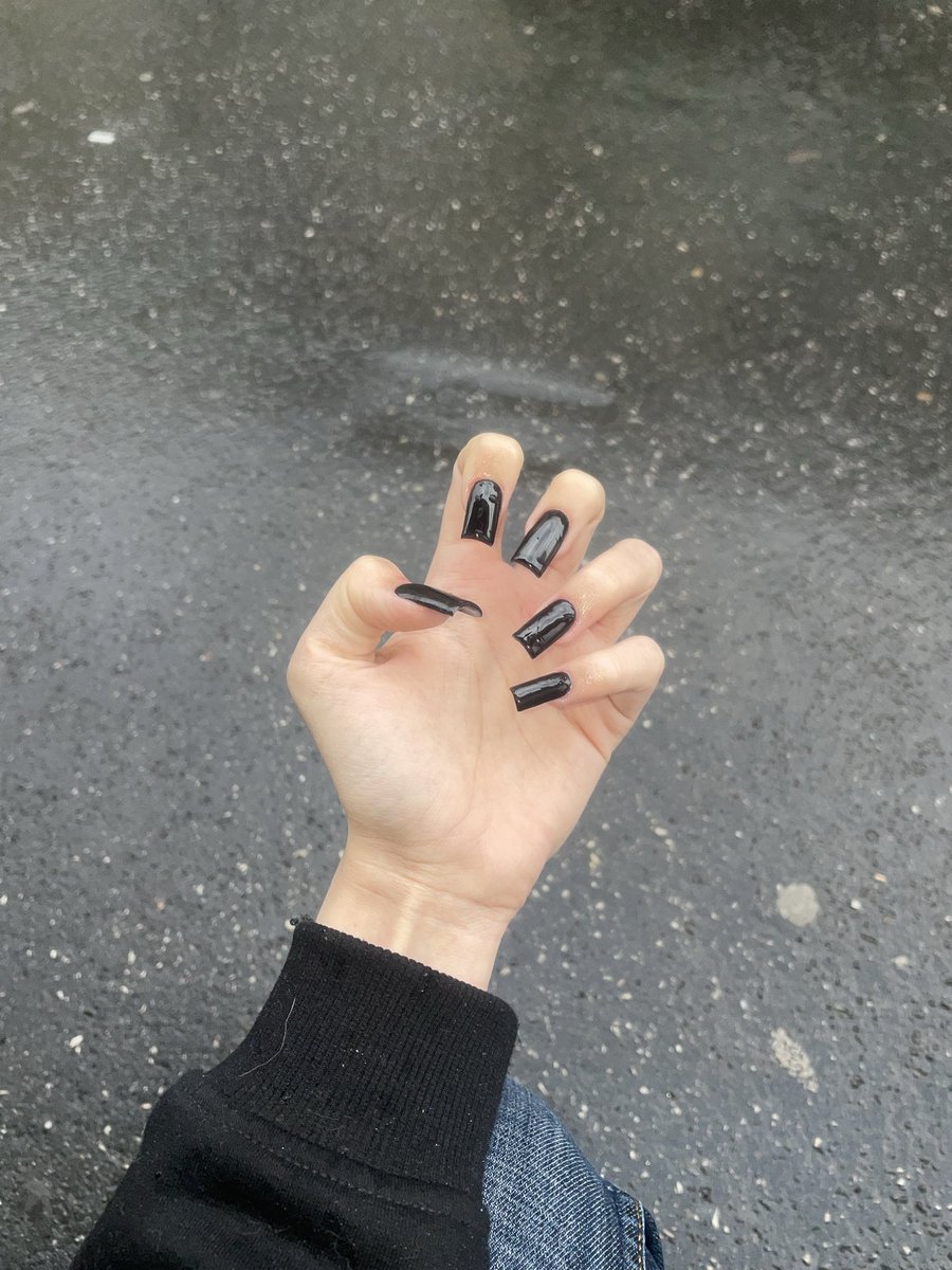 Kytaro_Kitty's tweet photo. Love it when piggies pay for my nails🖤

•paypig finsub findom human atm whalesub• https://t.co/2SUcjHkNDg