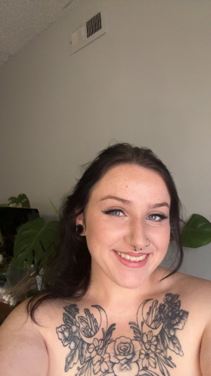 MoonaeGoddess's tweet photo. Good morning to my good boys and cucks ❤️ payday is upon us https://t.co/sqK8YuODxa