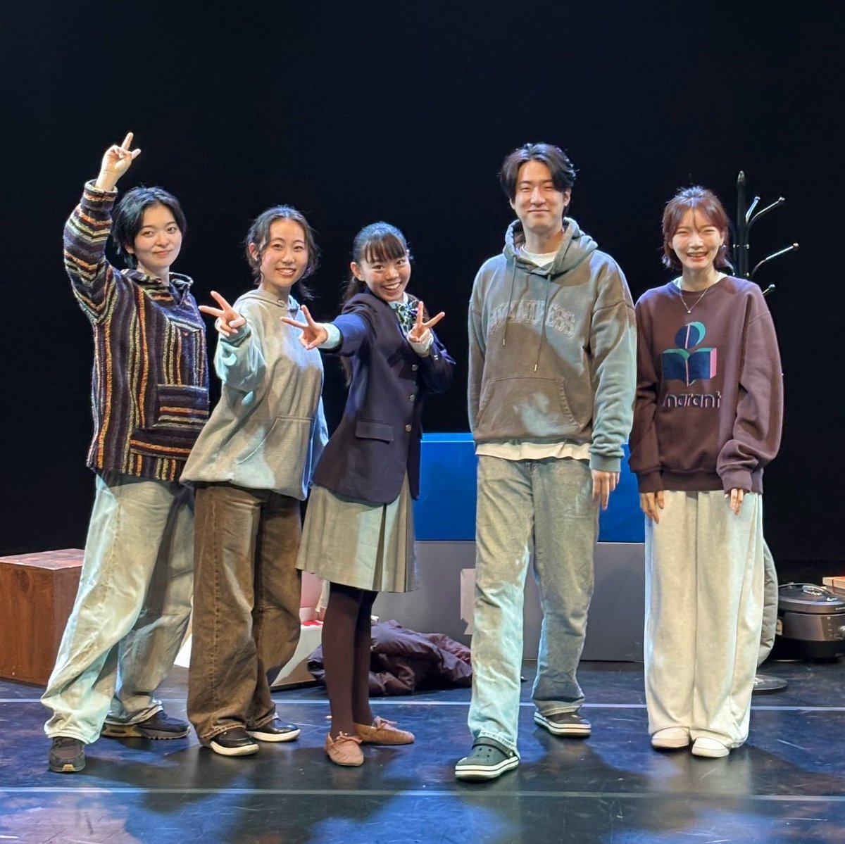 ShihoTNK's tweet photo. 遅くなりましたが、team kulkri済州・仁川公演。終了いたしました。
懐かしい再会があり、新しい出会いもあり。またこうして旅が続けられるように日々生きていきます。

ご協力いただいた皆様・ご来場いただいた皆様、そして一緒に旅をしてくださった皆様！ありがとうございました！お疲れさまでした！ https://t.co/0Dm9Mn98tG