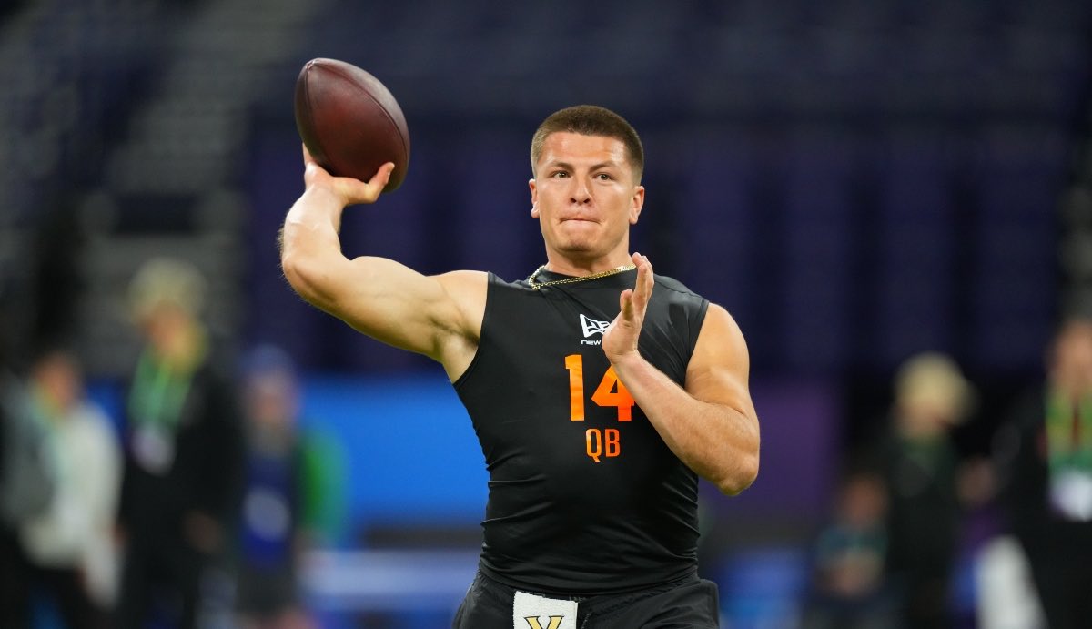 RichJohnsonNFL's tweet photo. The #Giants are reportedly in late stage talks to sign free agent QB Diego Pavia. 

He’s BACK 🔥 https://t.co/uwA7xDJOFg