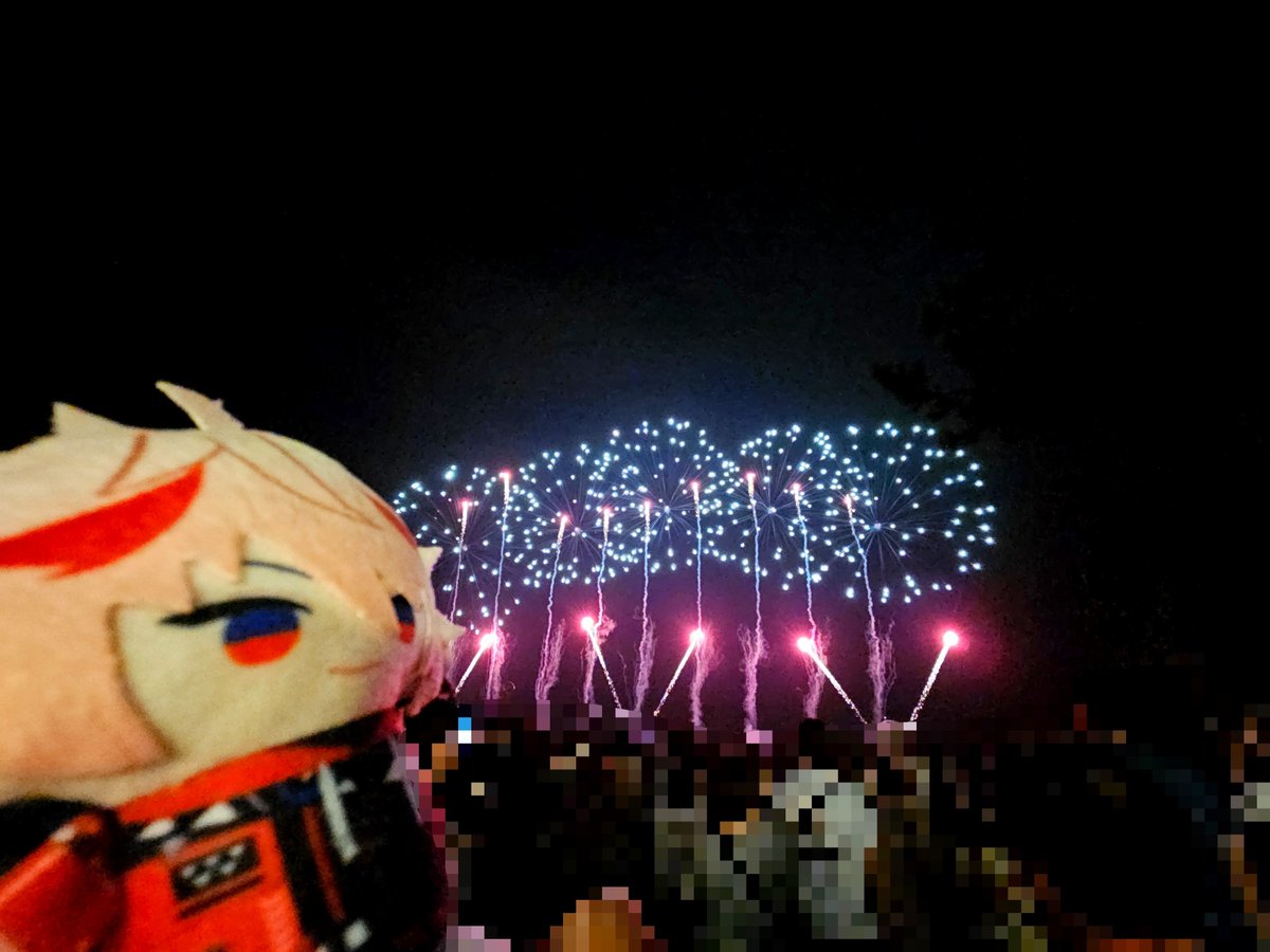 uglyliner's tweet photo. セラフぱぺとお祭り！🎆 https://t.co/F7qqPJYZYy