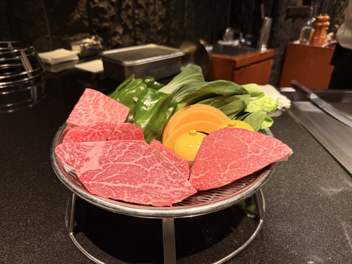 obisan0309's tweet photo. @poppohato 肉！肉は全てを解決します https://t.co/NFC2uveJ2d