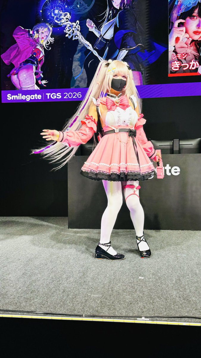 TiriToro's tweet photo. 可愛らしさとセクシーが合わさっておりとても良かったです
スカートにもスリット？が入ってるのは驚きでした
レモン:きっかさん(@kikka_cos )
2026/9/20
#TGS2026 #MIRESI https://t.co/b30Y3NCbK3