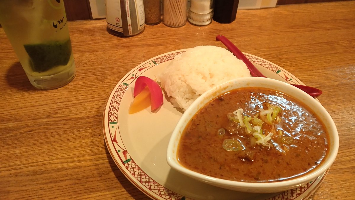 tailakamo's tweet photo. 最近意識高いカレーを食べていると
レシピ通りのカレーも食べたくなる https://t.co/mD8kTPJ6tj