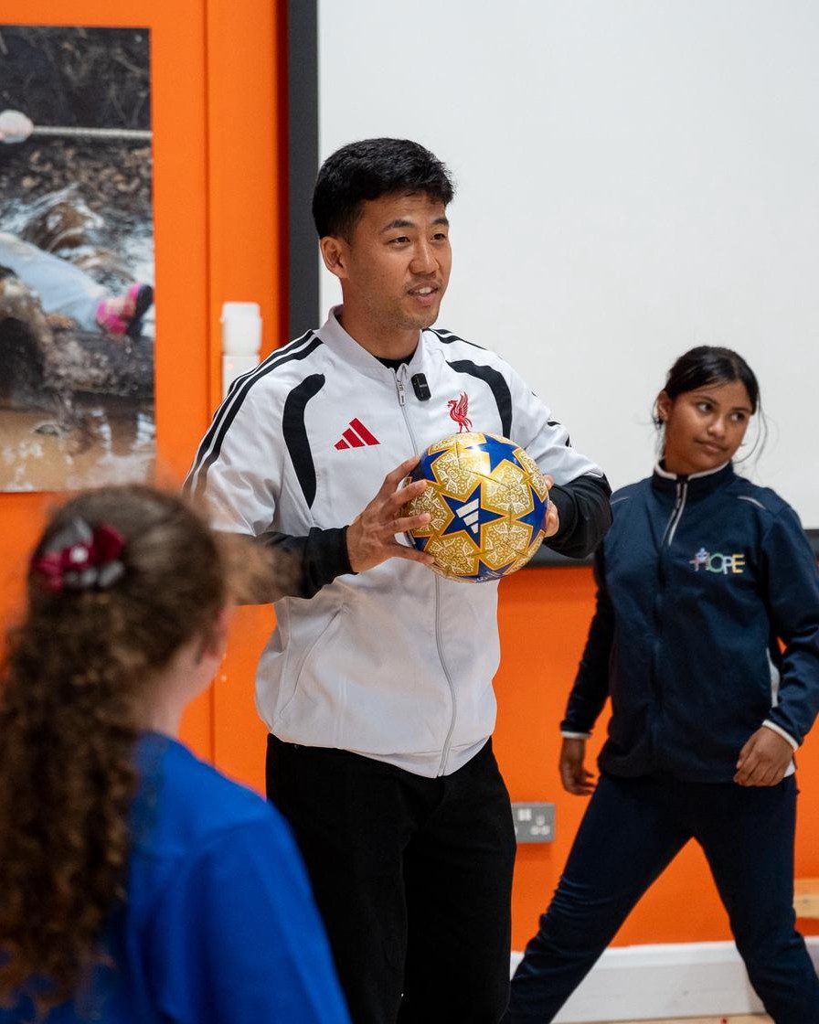 LFCFoundation's tweet photo. An unforgettable surprise at Hope Primary School as Gio and Wata paid the pupils a visit 🥰 https://t.co/afxq7Q73V4
