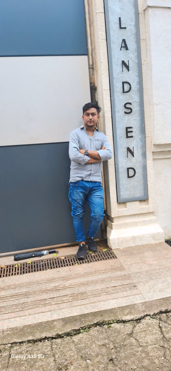 Alam_Khan__'s tweet photo. #Srk"House "MANNAT" https://t.co/Qsrx43JF0K