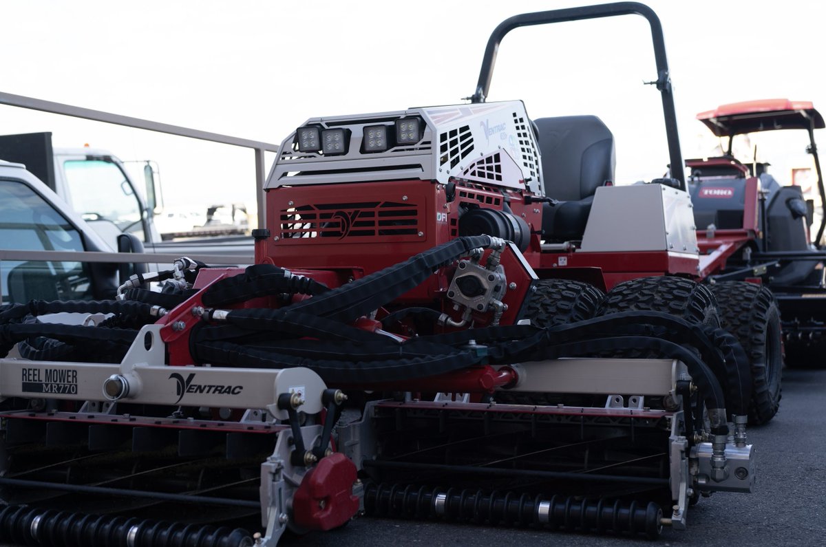 TurfEquip's tweet photo. Big jobs require bigger equipment. #Ventrac https://t.co/WDQZjQrFtW