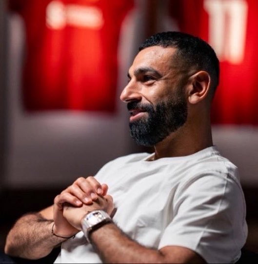 RealityLfc's tweet photo. 🚨Mo Salah reveals how the exit of Trent Alexander Arnold affects him.

🗣️“ There’s never been an exit that bothers me like his, after the final day when we won the league in 2025, his parents came to me crying, and I couldn’t hold back mine too because I know how important he’s been to us, and I feel like something important was going to be missing in the following season, one of our best passer in the squad.”

“Trent wasn’t just a passer, he was a pivot in the team, he delivers the ball at the place in the right time, he quickly just turn one pass to a counter press, I’ve scored many times for Liverpool and it’s Trent who provides it, even if I was the only one missing him but the team progress really matter, and if he’s not passing to me my teammates are also there to score from his talent passing.”

“every long ball he played in a game turns out to be a great reason we needed him, but after he left the media went mad about his decision, I feel the same and have to cry about that, there’s no way I can get it change, and trust me if his exit was up to me I wouldn’t have let it happen, he belongs to this club and for that he deserves to be there for long enough or forever.”