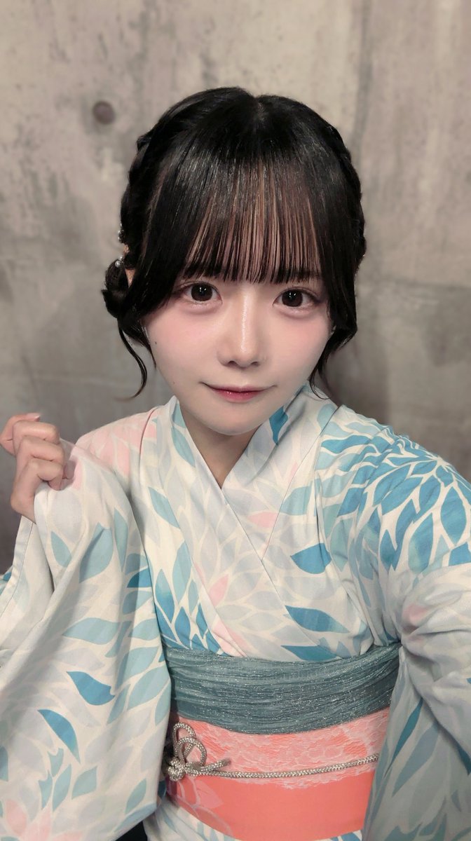 Vitamin0331's tweet photo. 昔から清楚系顔面偏差値75のゲロカワ女さんに何度も仕留められてる https://t.co/ebARQvC02e