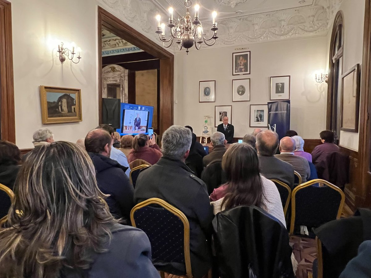 PNACIONAL's tweet photo. La Asociación Cultural Manuel Oribe se reúne para preservar y dejar registrada la historia del General José Gervasio Artigas, Prócer de nuestra patria y defensor de la soberanía de los pueblos. https://t.co/eJqnheDXta