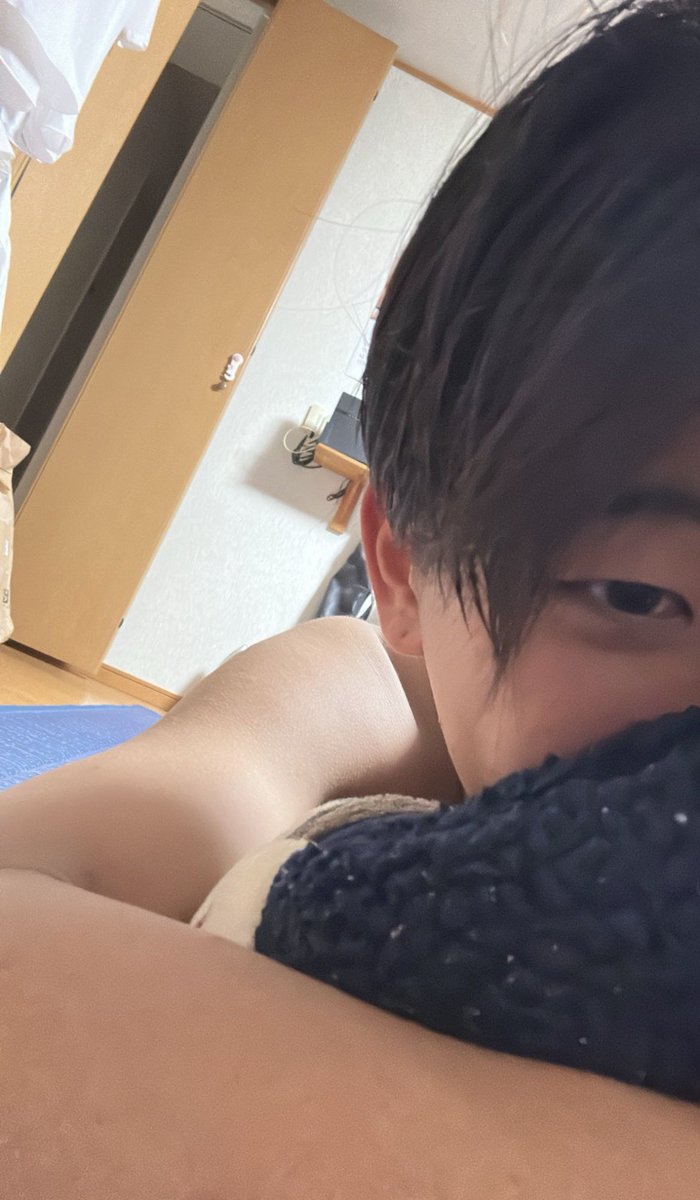 mms2zj's tweet photo. ひまだね誰か話そ
 #10世代 https://t.co/alQtw1v87E