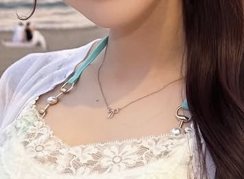 Jgmuuc's tweet photo. 前の投稿の続き。

「星乃クリアの件、ガチっぽい」って思った理由がこれwww

AV、エロ系でバレるのに多いのがホクロの一致なんだよね。

前の投稿の話と、今回出てきた情報が繋がってる。

これ偶然ではなさそう

みんなはどう思う？

リア可愛いから本当にありがとう。

#星乃リア #配信 #えろ #AV https://t.co/wUq9DBqcc3