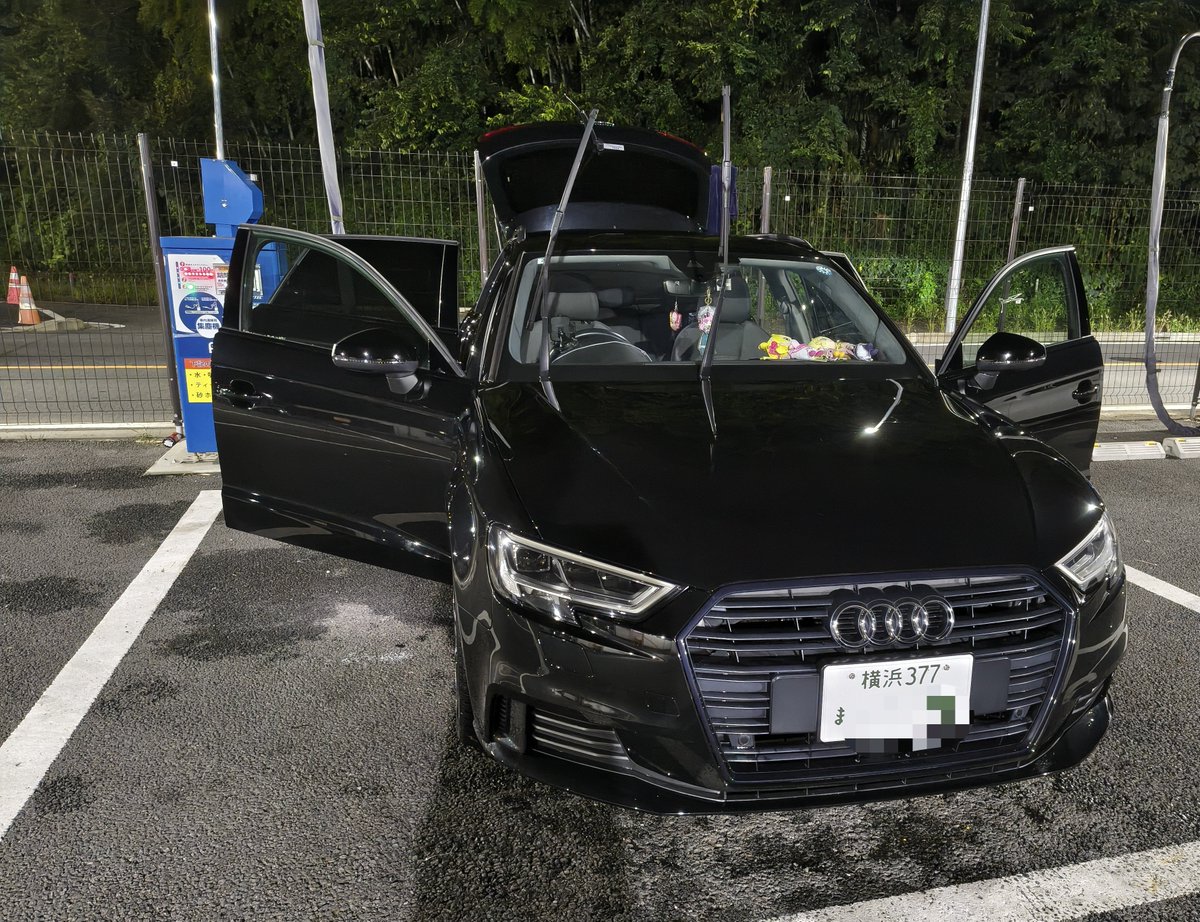 KreiCTO's tweet photo. さすがに洗車サボりすぎたので久々にキレイにしてきた https://t.co/JOByNJYD3b