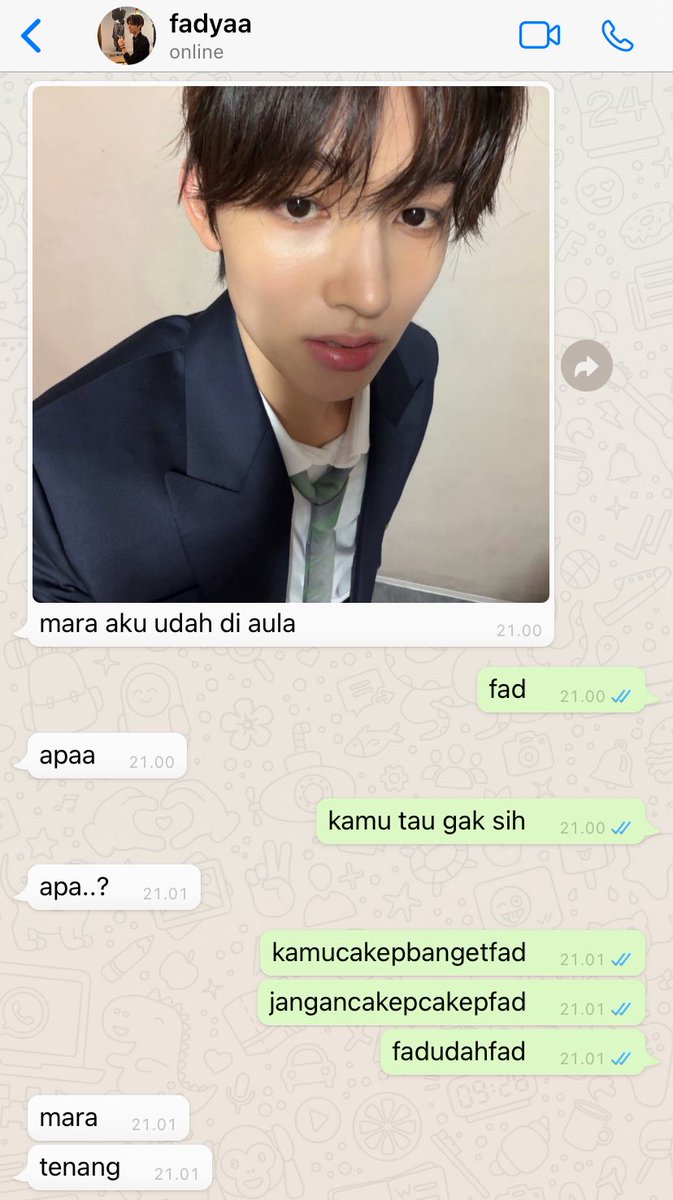 pairofwishes's tweet photo. hyeonkeon remaja kasmaran yang itu https://t.co/oTCm4FiIUP