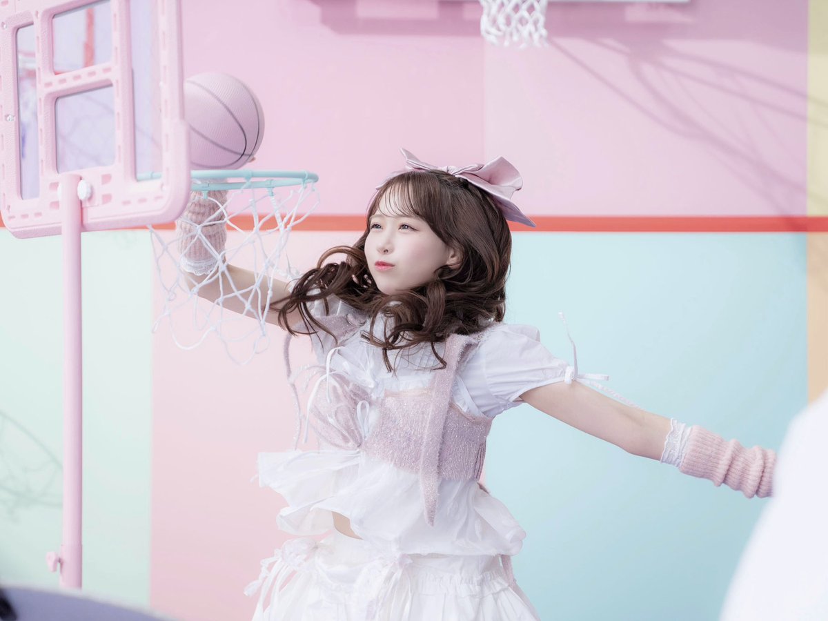karen_fz0328's tweet photo. 『Over Drive』MV公開されました🏀🎀 https://t.co/DACLPooJwS
