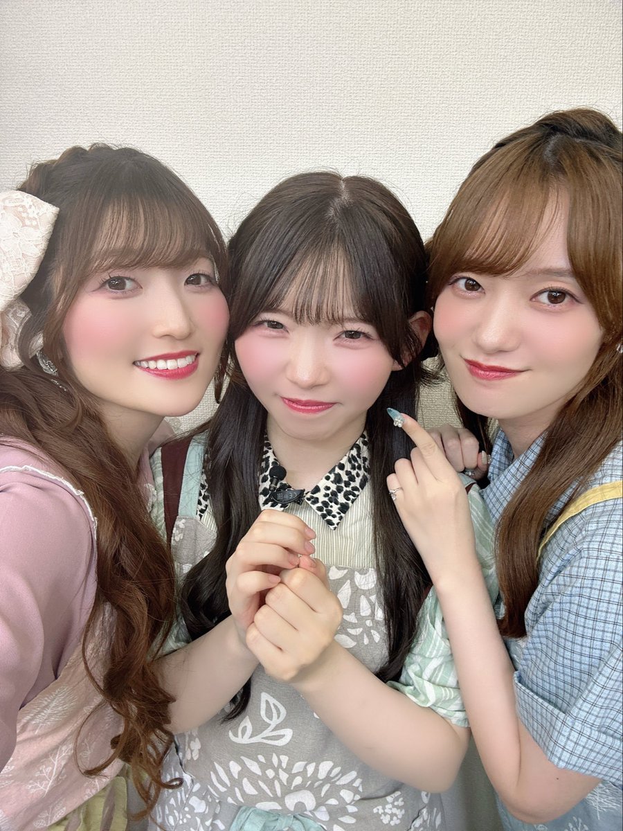 yuri_usui0515's tweet photo. #すーかわ ご視聴ありがとうございました🩷🩵

嫌がるあおちゃんも蔑むあおちゃんも可愛かった〜🥰
あおちゃんってこんなに猫ちゃんに近い存在だったんですね✨
可愛すぎてにやにやしてしまいました🐱
嫌がらずにまた来てね🫶🏻￼￼🤍

かぼちゃのスイーツも美味しかったです🎃🍴 https://t.co/JsThiA9LaD