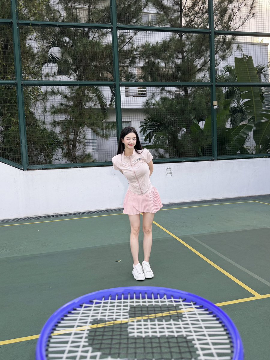 yokacoinw's tweet photo. Work mode, but make it tennis. 🎾

Taking CoinW off the screen and onto the court.
Turns out our merch looks pretty good in action too.

Building a brand is also about making it part of everyday life.
@CoinWOfficial @CoinWZH https://t.co/88QuwPZJd9