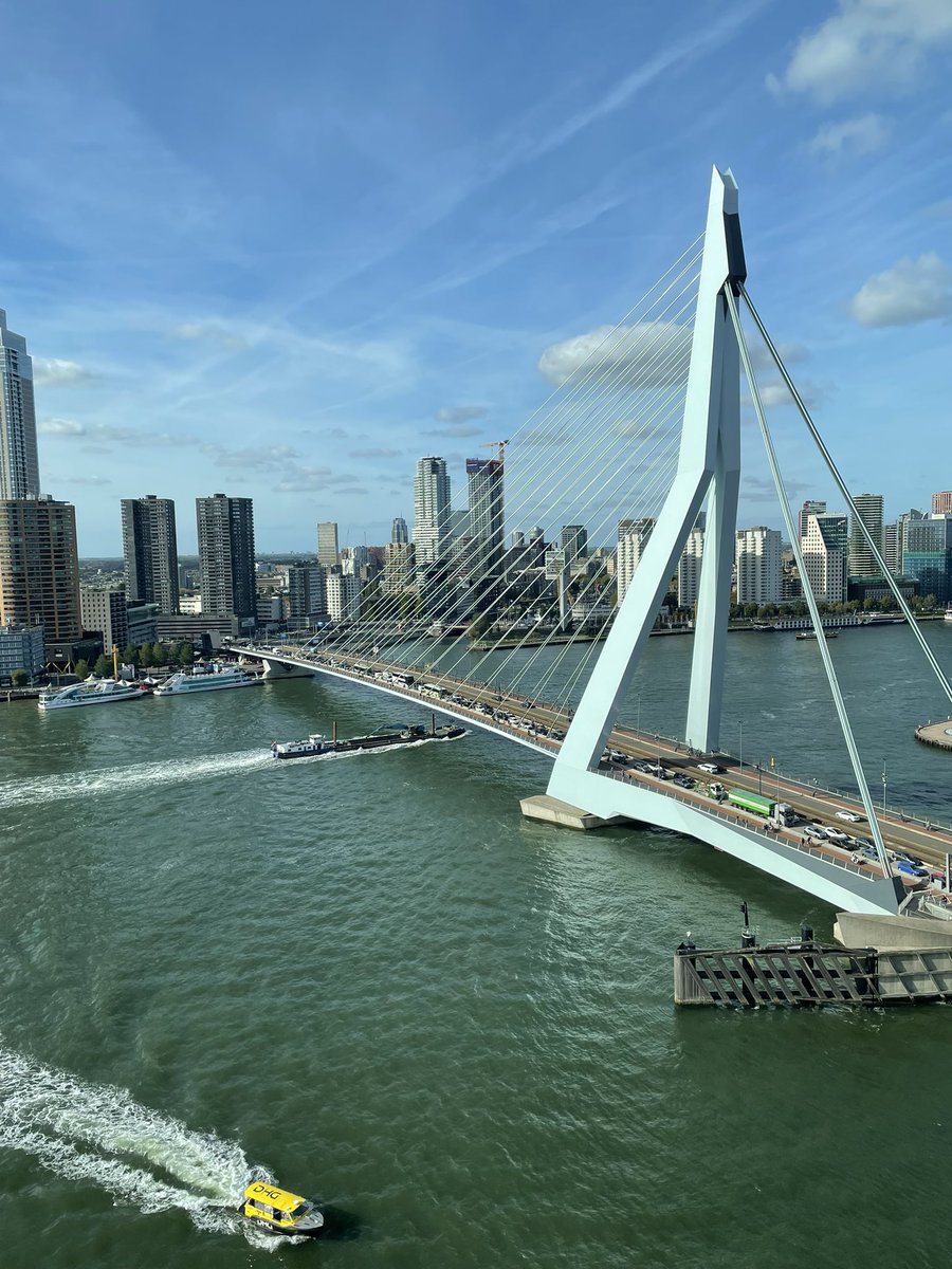 voshans's tweet photo. Ondertussen in #Rotterdam…
Donderdag 24 september 2026, 16.12 uur
#VandaagGemaakt
#CameraJapanFestival #NHow
#citylife #stadsleven #cityview
#stadsgezicht #streetlife #straatleven
#urbanphotography #fotografie
#streetphotograpby #photography https://t.co/2OZSLqwGkO