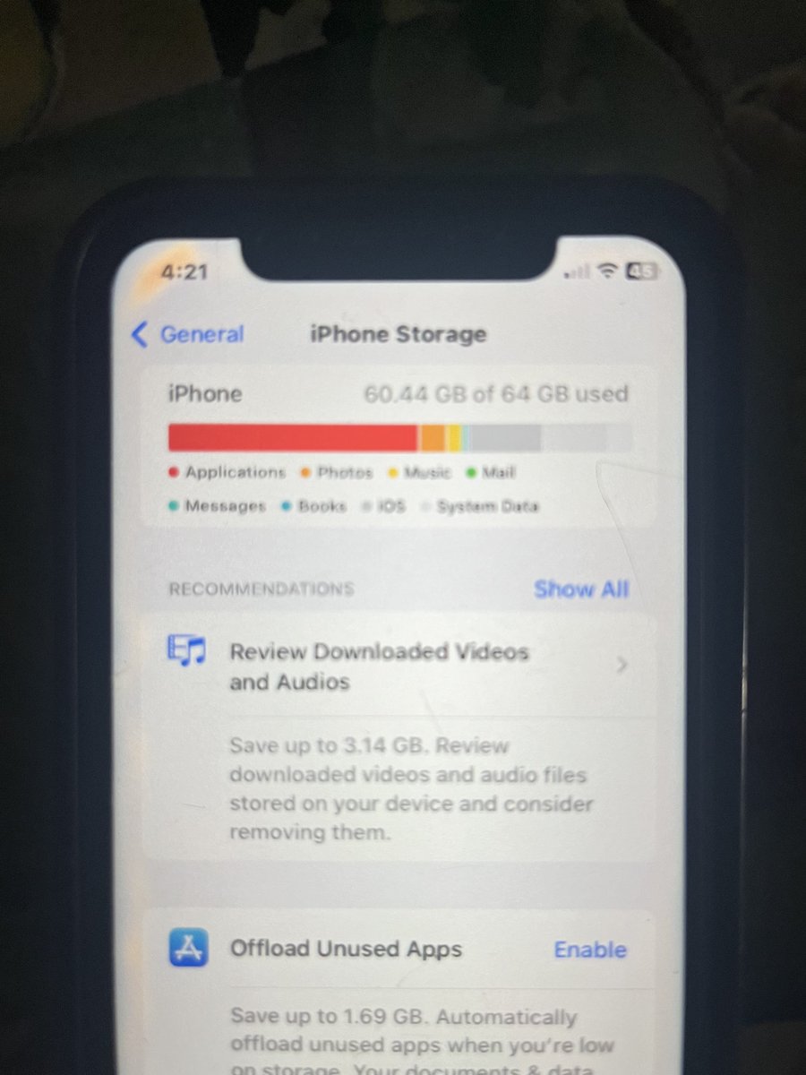 johnXT_xx's tweet photo. @Learnernoearner Rich man problems, I’ve been using my iPhone XR for so long i don’t even  remember when I bought that used phone 😅 https://t.co/cH0Oc4B7m0
