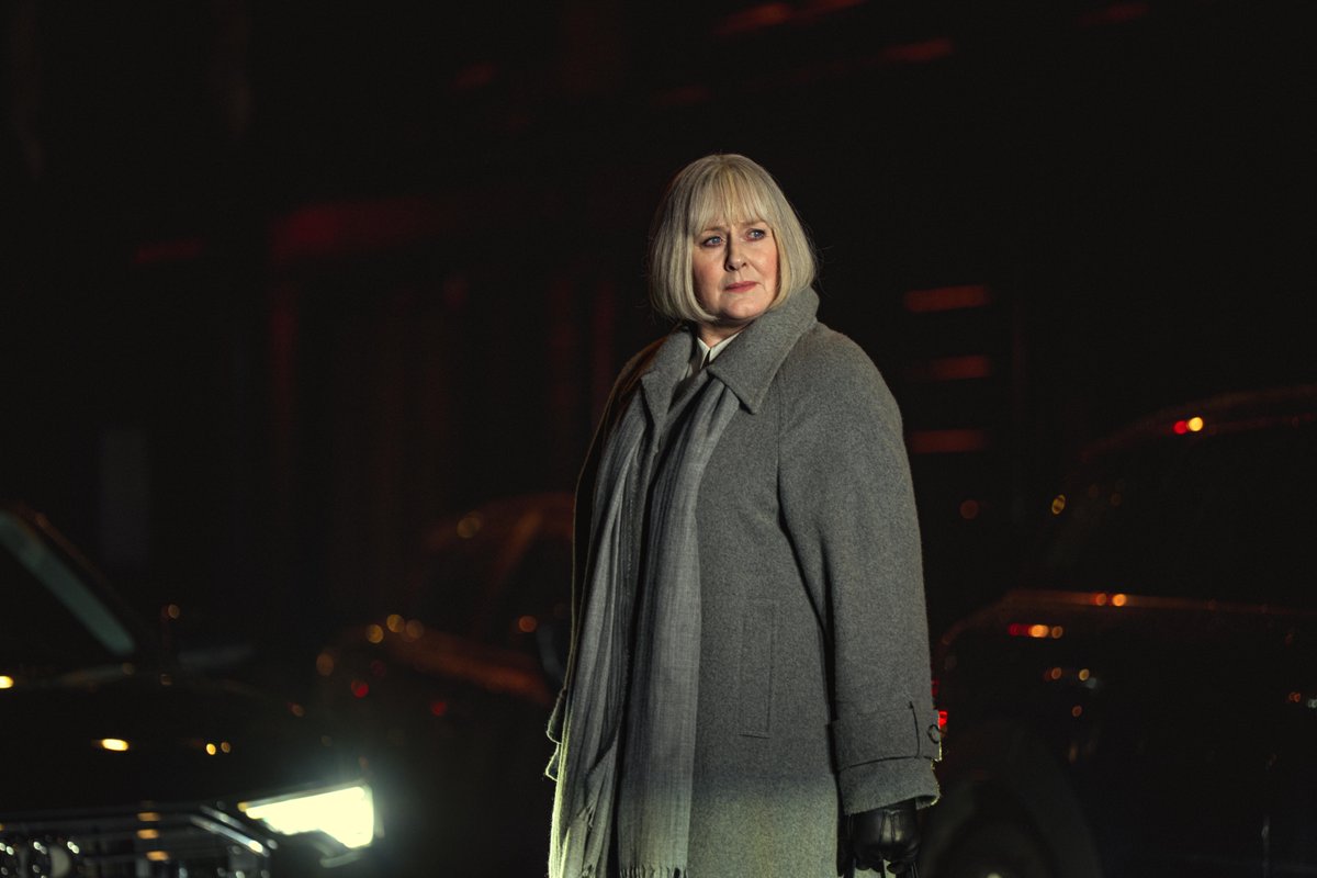 NetflixUK's tweet photo. The gang’s back together, darling. 

Here's your first look at BLACK DOVES Season 2, starring Keira Knightley, Ben Whishaw, Sarah Lancashire and Ambika Mod. Returns 5th November, only on Netflix. https://t.co/DAxumAWiwa