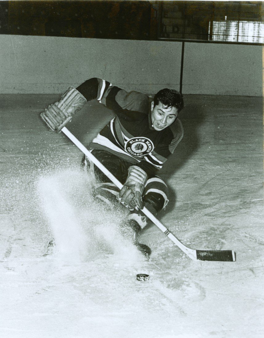 CraigBaird's tweet photo. Fred Sasakamoose
The first First Nations NHL player with Treaty Status, he played 11 games with the Chicago Black Hawks in 1953-54. He became the Chief of the Ahtahkakoop Cree Nation and worked extensively in developing sports programs for Indigenous youth in Canada. https://t.co/uks97xgn38