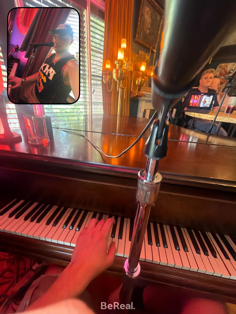 MusicByElijah_'s tweet photo. Jarrods Coffee And Tea BeReal
#music #songwriter #piano #songwriter #guitar #singersongwriter #fyp #newalbum #newmusic #album #vocal #guitar #synth #beat #livemusic #foryoupage #foryourpage #vocal #musicproducer #followme #arizona #phoenix #sing #pop #rock #producer https://t.co/5tAaBRq3hR