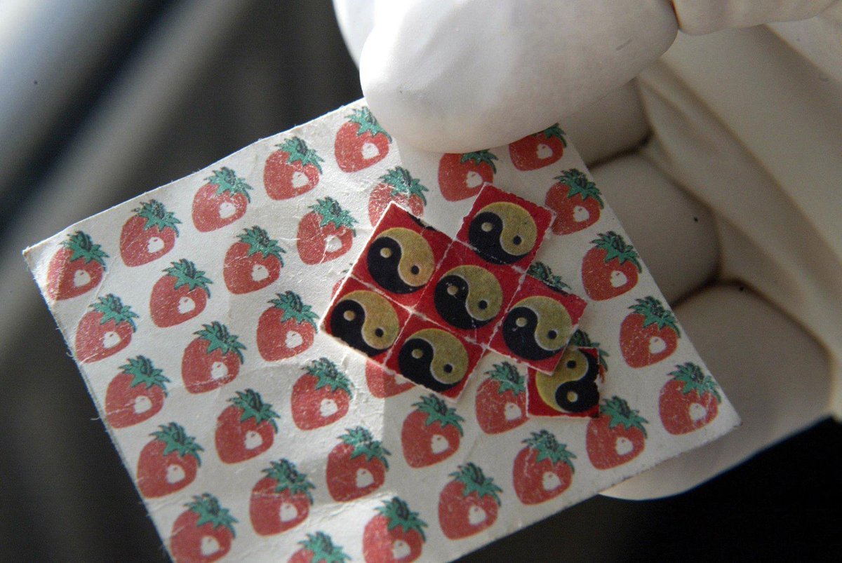 psychwarder's tweet photo. LSD is getting closer to the pharmacy shelf.

Definium’s LSD-based DT120 just posted another positive late-stage anxiety trial.

A substance once treated as a symbol of counterculture is now being tested as a potential medicine.

The psychedelic era is changing fast. https://t.co/Ie2UhoDZr5