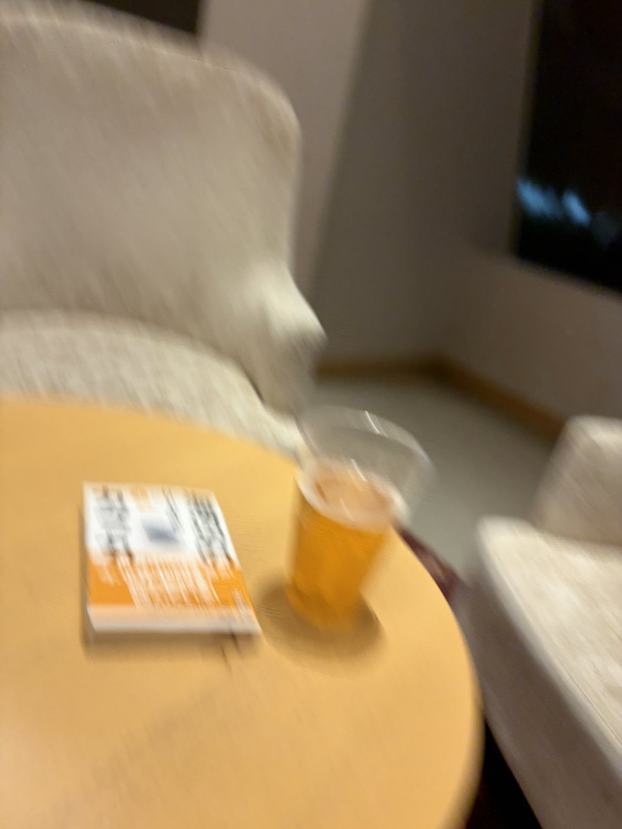 Pikurusu_58916's tweet photo. 夢だったフェリーで風呂上がりにビール飲みながらエモがりを奏でるの実績を解除した🚢🍻 https://t.co/IQvjuQY2FN