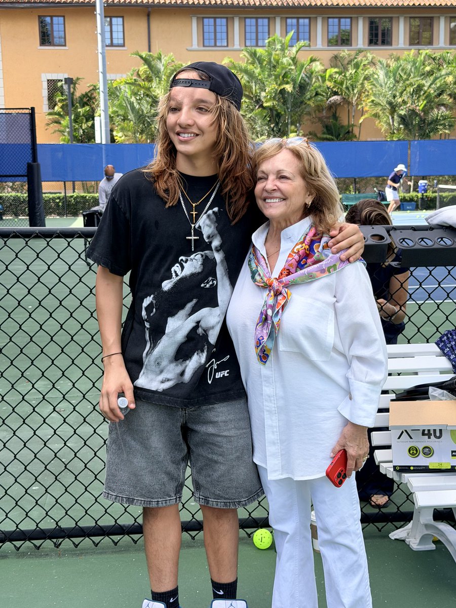 nfnetwork's tweet photo. Happy #ThrowbackThursday! Today, we are looking back at our Miami Day with the Docs event last year. Are you signed up for this year's event? It's not too late! https://t.co/pAe5VvAGia
#NFNetwork #neurofibromatosis #PickleballFun #CoralGablesEvents https://t.co/E5gTFNUDmy