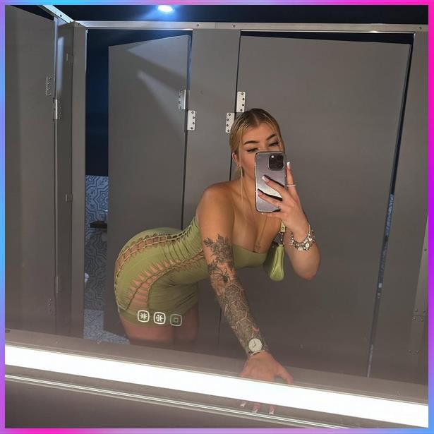 Toprak33600128's tweet photo. tornacı Whats^^^App İletişim: 0501.653.70.47 Seni gördüğüm her karşılaşma hafızamda güzel kalıyor. 💕 İstanbul şirinevler #güneşli https://t.co/X8rSfECv6f https://t.co/cn6LBvgx8t