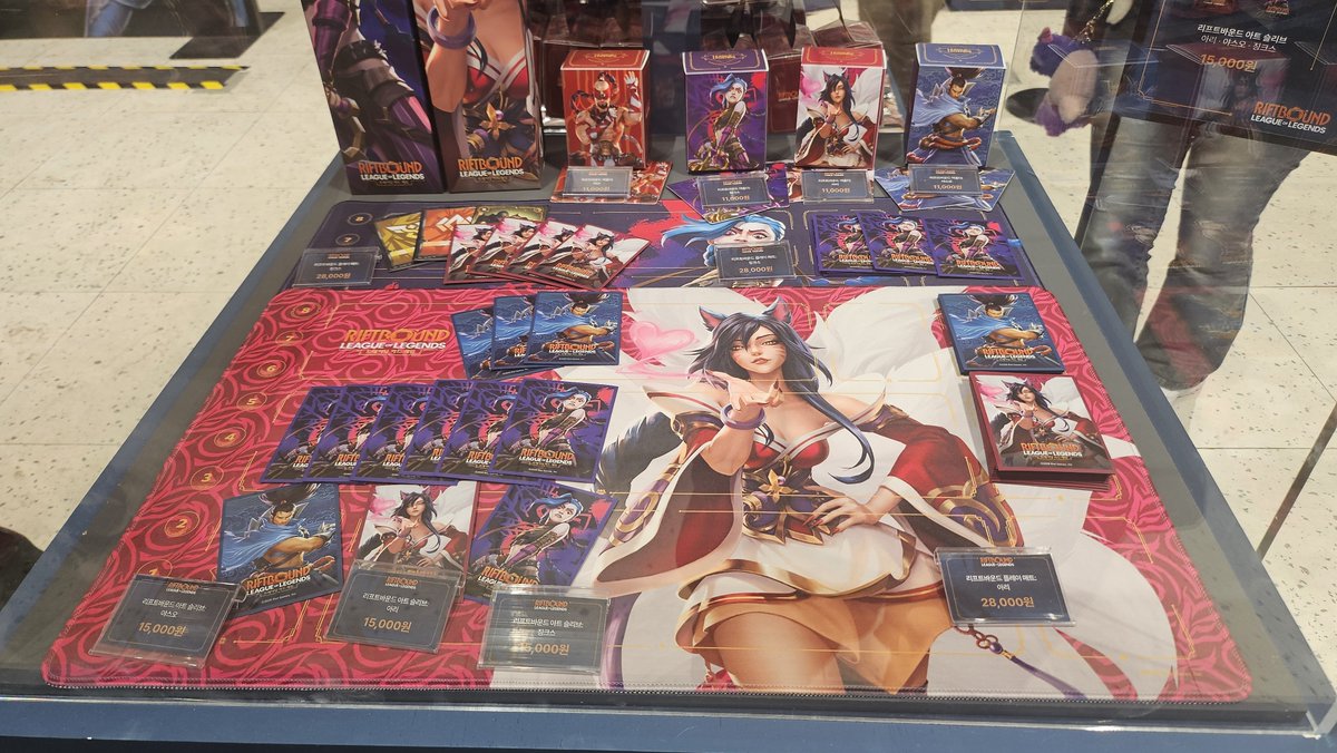 jungjinini's tweet photo. #Riftbound #RiftboundTCG #RiftboundKorea #RiftboundMerch #RiftboundGoods #RiftboundCards #RiftboundCollector #RiftboundCommunity #LeagueOfLegendsTCG #LeagueOfLegends #TCG #TCGCollector #TradingCards #KoreanGoods #KoreanExclusive #KoreaProxy #RiftboundProxy #OceanKorea https://t.co/rgO3JNYPqW
